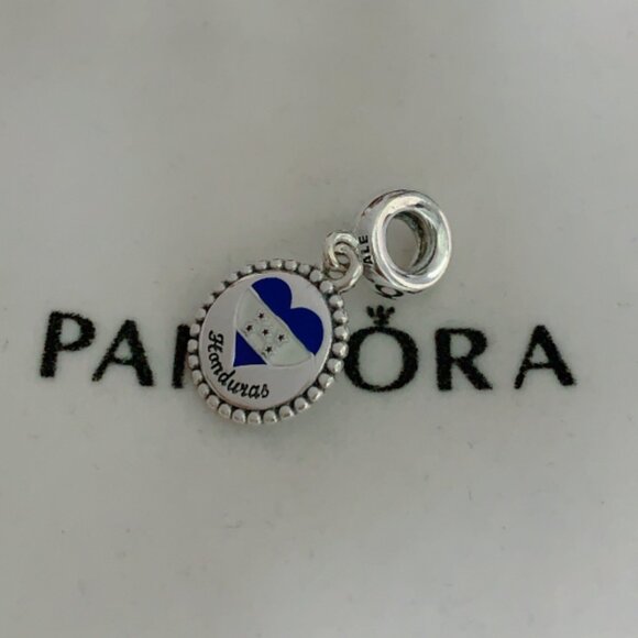 Pandora Honduras Flag Exclusive Charm Pendant - Picture 3 of 4